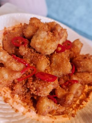 Garlic sands cauliflower at Midnight Shanghai in Christchurch