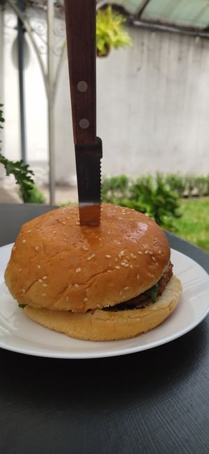 Hamburguesa clásica. at Puerto Pulsus in Mexico City