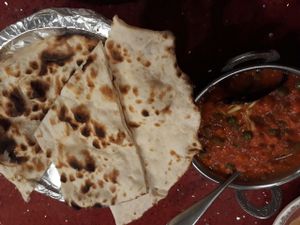 Veg Curry with nan bread at Khana Khazana in Bangkok