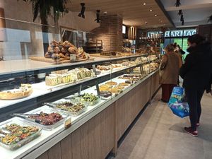 inside at Land & Monkeys - Pernety in Paris