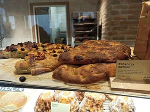 apéritif bread at Land & Monkeys - Pernety in Paris