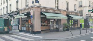 FAcade at Land & Monkeys - Pernety in Paris