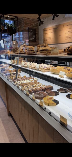   at Land & Monkeys - Pernety in Paris