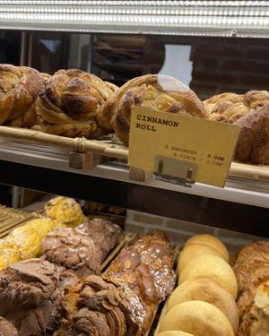   at Land & Monkeys - Pernety in Paris