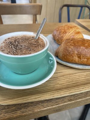 Vegan chai latte and croissant and pain chocolat   at Land & Monkeys - Pernety in Paris