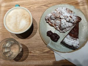  at Land & Monkeys - Pernety in Paris