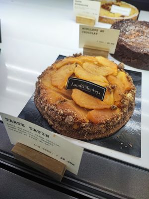  at Land & Monkeys - Pernety in Paris