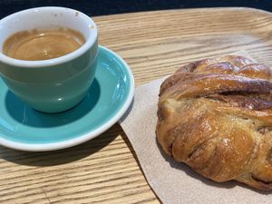   at Land & Monkeys - Pernety in Paris