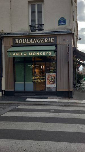  at Land & Monkeys - Pernety in Paris