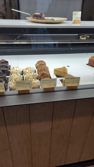  at Land & Monkeys - Pernety in Paris