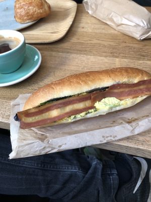   at Land & Monkeys - Pernety in Paris