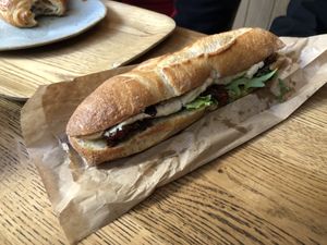   at Land & Monkeys - Pernety in Paris