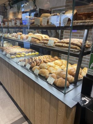 Pastries  at Land & Monkeys - Pernety in Paris