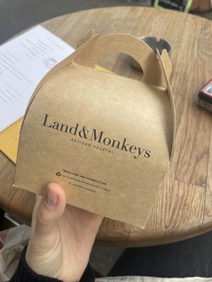 Packaging   at Land & Monkeys - Pernety in Paris