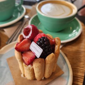  at Land & Monkeys - Pernety in Paris