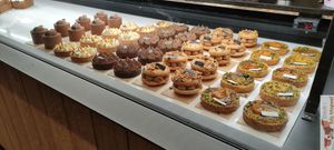 Cakes at Land & Monkeys - Pernety in Paris