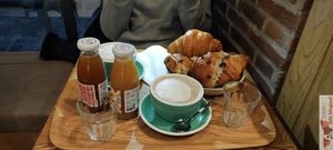 My breakfast at Land & Monkeys - Pernety in Paris