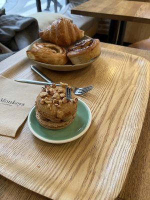   at Land & Monkeys - Pernety in Paris