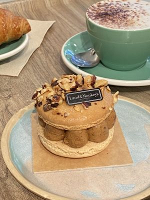   at Land & Monkeys - Pernety in Paris