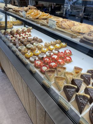   at Land & Monkeys - Pernety in Paris