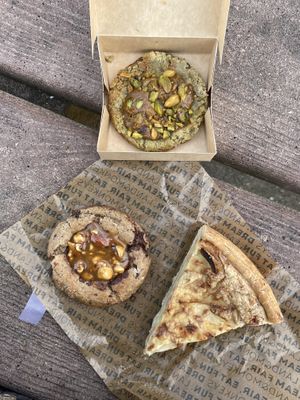   at Land & Monkeys - Pernety in Paris