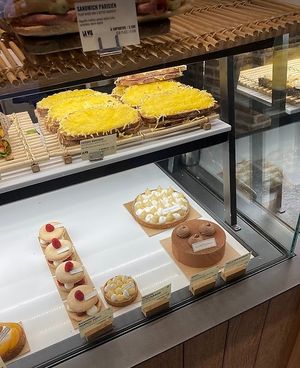  at Land & Monkeys - Pernety in Paris