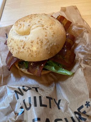 BLT sandwich made with La Vie bacon at Land & Monkeys - Pernety in Paris
