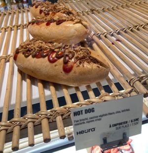  at Land & Monkeys - Pernety in Paris