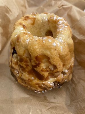 Kouglof at Land & Monkeys - Pernety in Paris