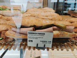 French vegan sandwich at Land & Monkeys - Pernety in Paris