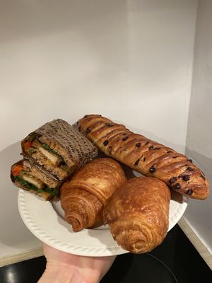   at Land & Monkeys - Pernety in Paris