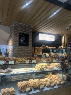   at Land & Monkeys - Pernety in Paris