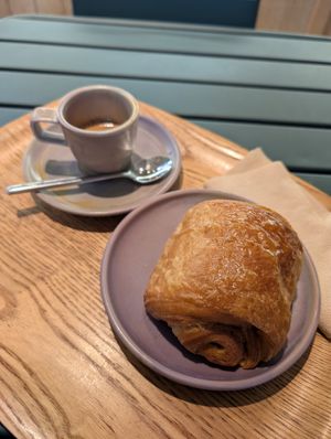  at Land & Monkeys - Pernety in Paris