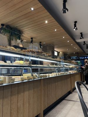   at Land & Monkeys - Pernety in Paris