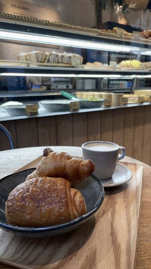   at Land & Monkeys - Pernety in Paris