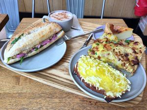  at Land & Monkeys - Pernety in Paris