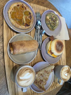   at Land & Monkeys - Pernety in Paris