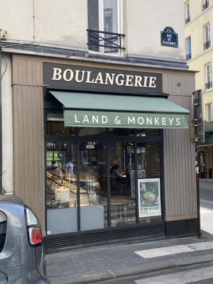 Land & Monkeys  at Land & Monkeys - Pernety in Paris