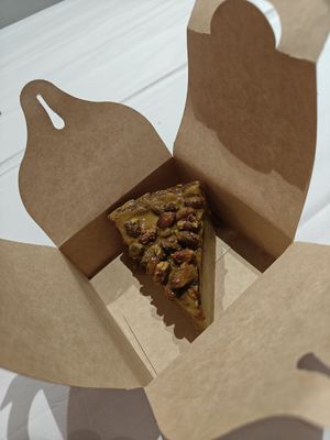  at Land & Monkeys - Pernety in Paris