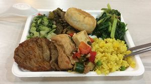 phat meal at Shou-Yu Vegetarian Buffet in Kaohsiung