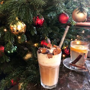 This was a winter special - Gingerbread Latte  at Coffea in Berlin