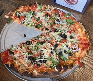 Veggie pizza with violife vegan mozzarella (they let you bring in your own cheese!) at dO wood fired in Irwin