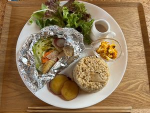 "Yuru-yakuzen" plate, October 28, 2022 at Cafe 36 [Michiru] in Hirosaki