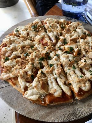 Italian pizza  at Alive! Cuisine in Lipa City