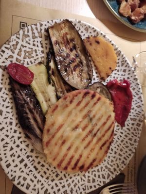 Vegetarian at Zenzero in Bologna