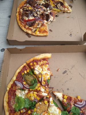 Nummer 3 und Nummer 7. 😋 at Pizza Riotz in Muenster