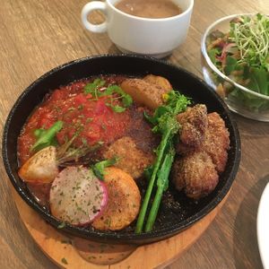 Soy meat plate at Rainbow Bird Rendezvous in Tokyo