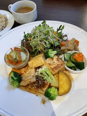   at Rainbow Bird Rendezvous in Tokyo