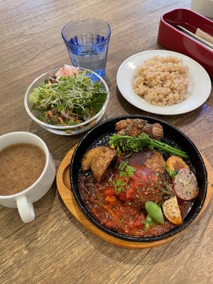   at Rainbow Bird Rendezvous in Tokyo