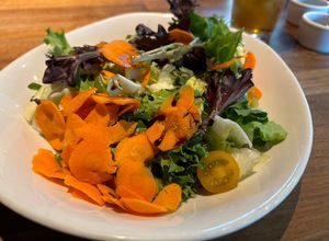 Small salad with balsamic   at Yard House in Sacramento